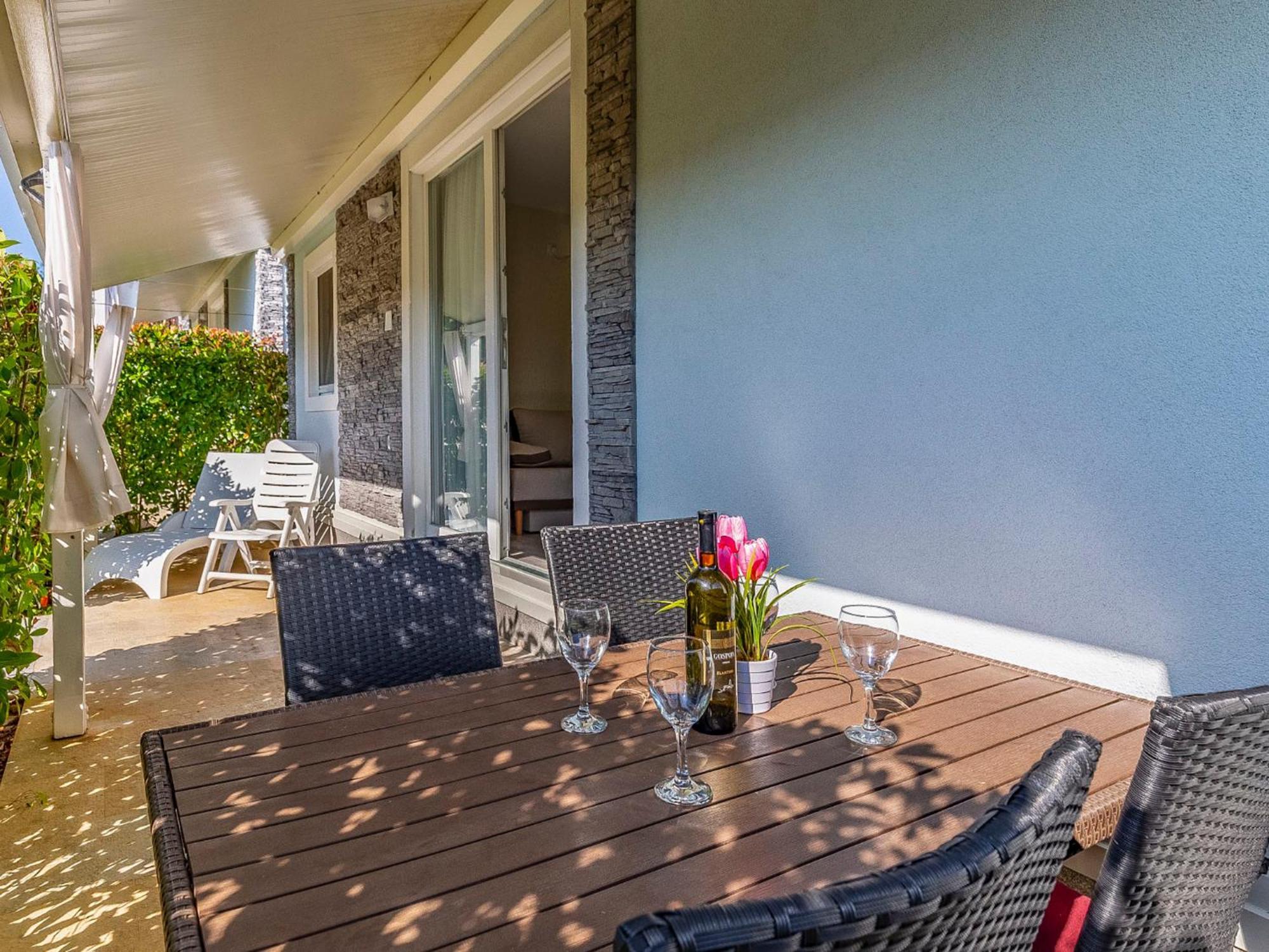 Luxury Premium-1 By Interhome Pola